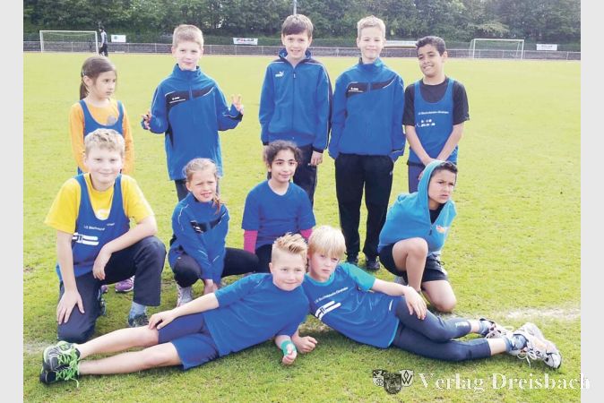 Die Gruppe der LG-Starter bei den Kreismeisterschaften in Gro&szlig;-Gerau.?(Fotos: privat)

&nbsp;