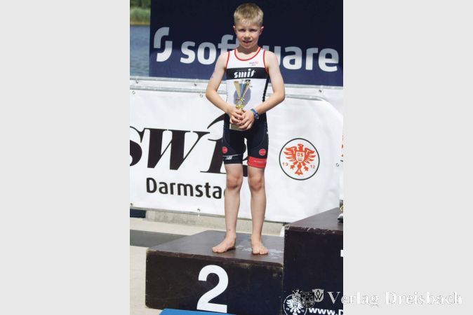 Triathlet Mauritz Ehry belegte bei den Hessischen Sch&uuml;lermeisterschaften den zweiten Platz.?(Fotos: privat)