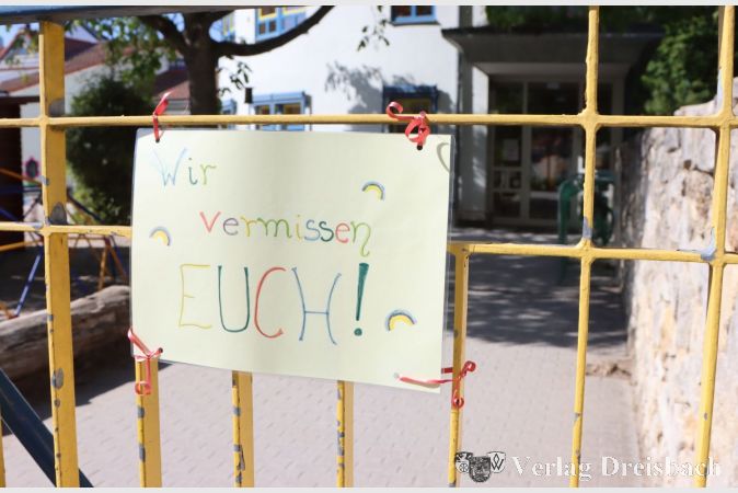 Inzwischen wartet in den Flörsheimer Kitas niemand mehr auf coronabedingt ausgesperrte Kinder. Die Stadt musste wegen der Schließung der Einrichtungen auf die Elternbeiträge der Monate April und Mai verzichten, ein Grund für das deutliche Minus bei den Einnahmen im ersten Halbjahr, das sich auch nicht mehr aufholen lässt.