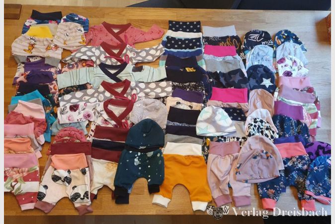 Seit zwei Jahren bereits stellt Noah aus Stoffresten Bekleidung für Frühchenstationen her.