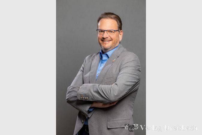 Alexander Feist, der neue Vorsitzende der Krifteler Gemeindevertretung.
