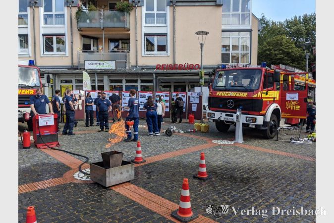 Am „Feuerlösch-Trainer“ konnte man sein Talent für den Brandschutz ermitteln.