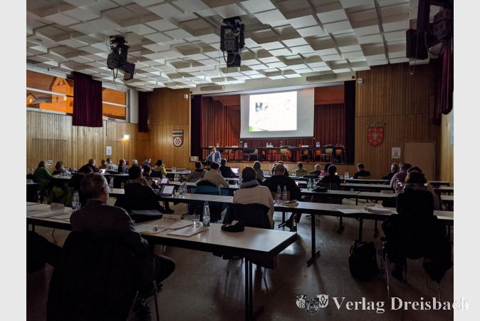 Die Sitzung der Gemeindevertretung am Abend des 4. November: Der ausführlichste Tagesordnungspunkt war die Haushaltsrede von Bürgermeister Christian Seitz. Parlamentarische Debatten wurden jedoch zu anderen Themen geführt.