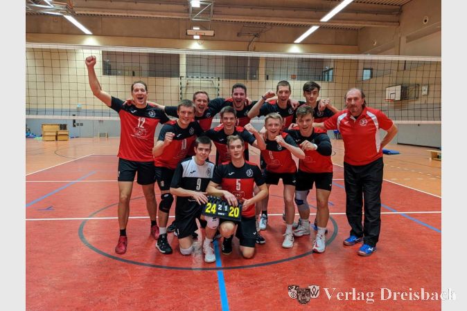 Die Herren 2 klettern auf Rang 2 durch das 3:1 beim direkten Konkurrenten SG Rodheim.