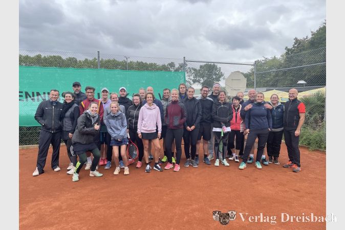 Trotz Herbstwetter hatten alle viel Spaß beim Mixed-Turnier