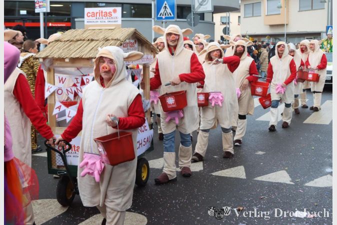Die Aktiven der Caritas-Sozialstation präsentierten sich als Wollmilchsäue.