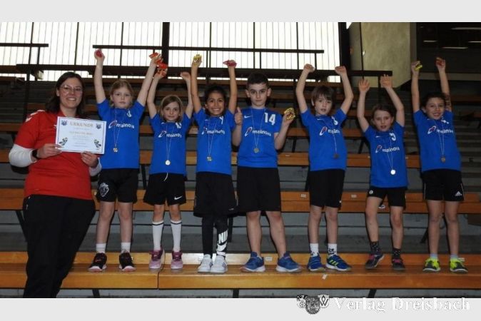 Die F2 hat weitere Erfahrungen beim Spielfest in Sachsenhausen gesammelt.