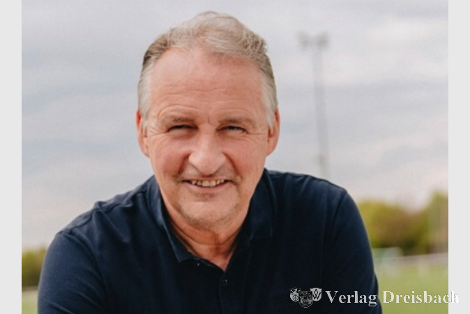 Der ehemalige Bundesligaschiedsrichter Lutz Wagner.