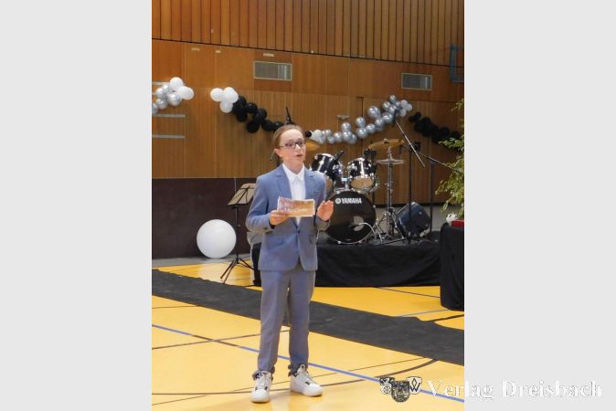 Moderator Levi Fröhlich