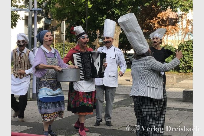 An drei Tagen erarbeiteten die Teilnehmerinnen und Teilnehmer italienische Lieder rund um das Essen und die Liebe.