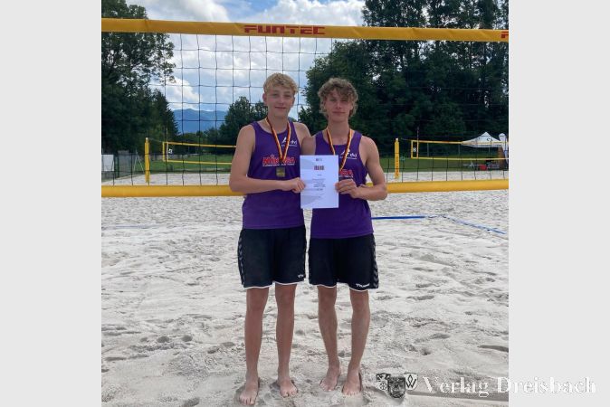 Zuvor holten Joris Backhaus und Jorris Müller bereits Bronze bei den Deutschen Beachvolleyball Meisterschaften.
