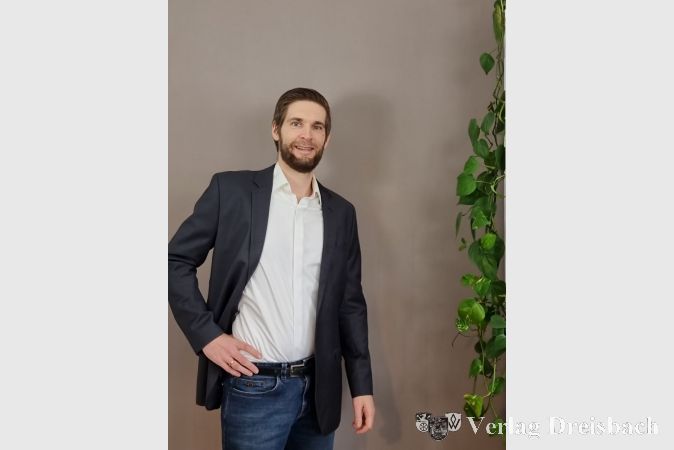 Dominik Frehs, gebürtiger Krifteler und aktuell in Hattersheim lebend, gewann in der vergangenen Saison das kicker-Managerspiel Interactive.