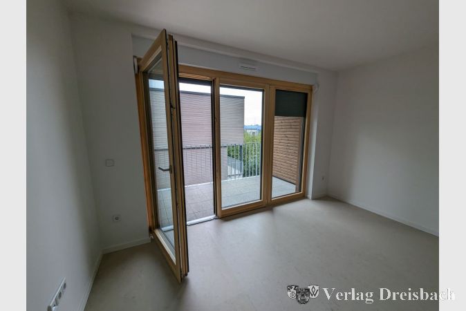 Jede der 48 Wohnungen verfügt über eine Terrasse, Loggia oder einen Balkon.