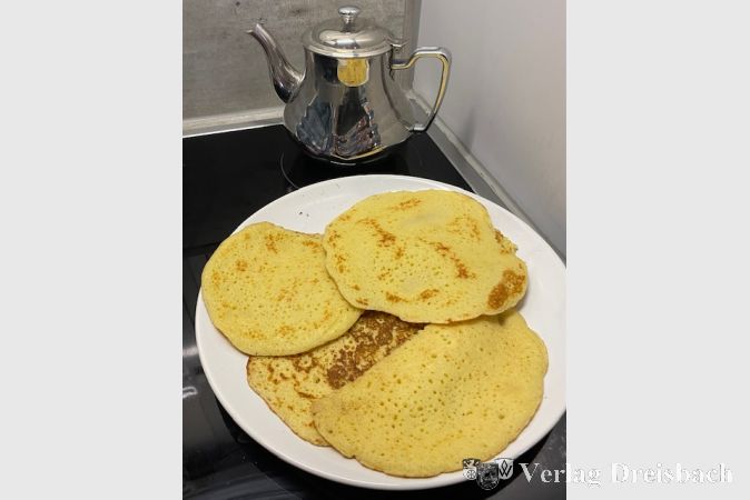 Im Güterschuppen wurde beim internationalen Jugendcafé die marokkanische Spezialität Baghrir, serviert.
