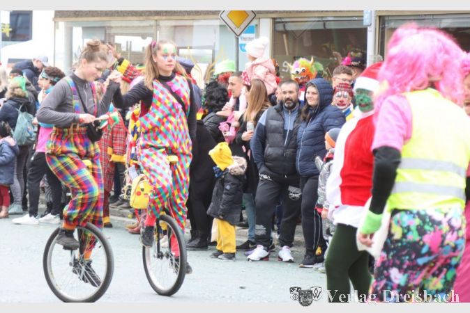 Die Privatgruppe Sascha Krüger gab Einblicke in ihre Artistik-Kunst.