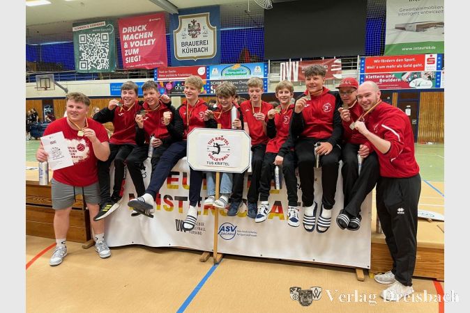 Kriftel U14 mit Conner Huysmans, Jakob Witte, Johan von Lojewski, Jonne Weber, Levi Nolte, Lucas Lauer, Max Keller und Samuel Weth spielte groß auf und holte bei den Deutschen Meisterschaften die Bronze-Medaille.