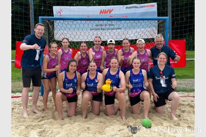 Titel verteidigt: Die weibliche A-Jugend ist wieder Hessenmeister Beach.