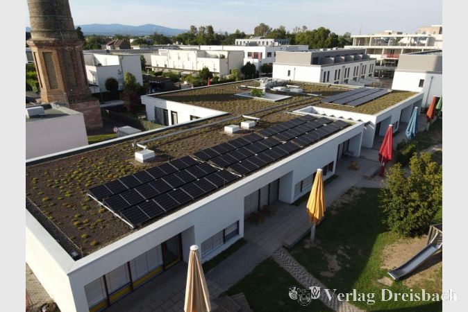 Die PV-Anlage auf dem Dach der Kita Schokoladen.