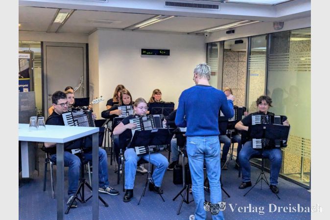 Auftritt des Incantare Akkordeonorchesters.