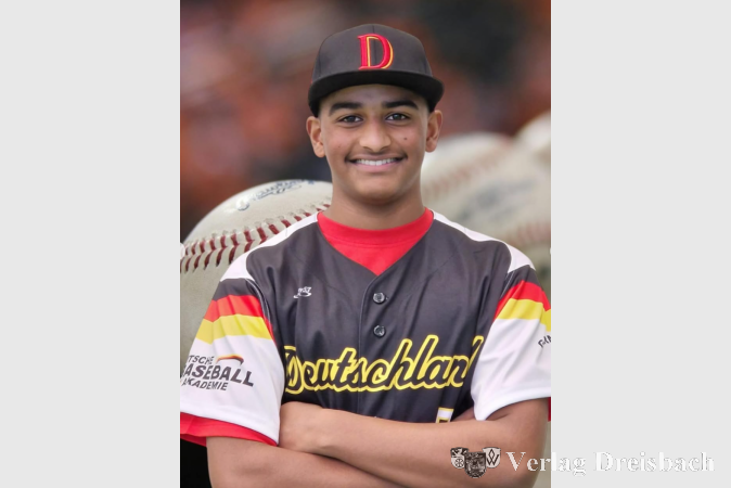 Jonah Thoppil im Trikot der Nationalmannschaft