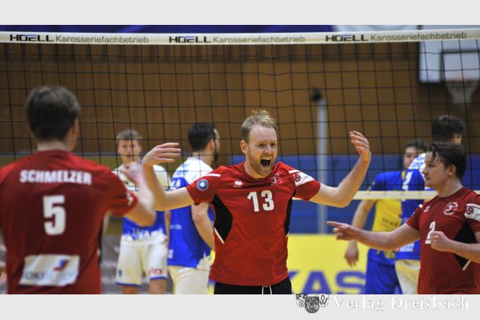 Routiniert setzten sich Florian Bonadt und sein Team in Schwaig durch und holten die nächsten drei Punkte auf dem Weg zum angestrebten Vizemeistertitel.