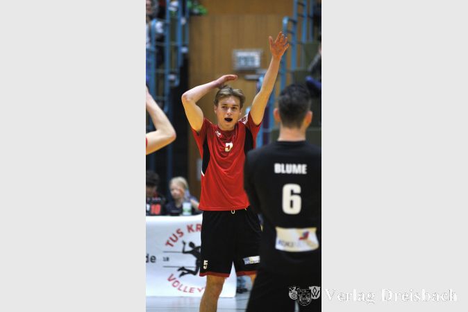 Stabilisierte nach seiner Einwechslung das Krifteler Spiel: Thoralf Schmelzer.
