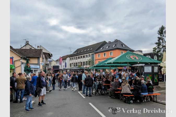Feierei rund ums Lindeneck.