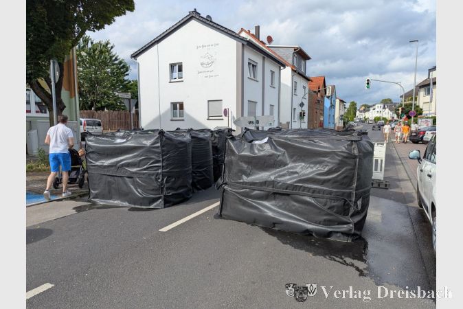 Premiere der "Indutainer" zur Absicherung des Lindenblütenfests Anfang des Monats.