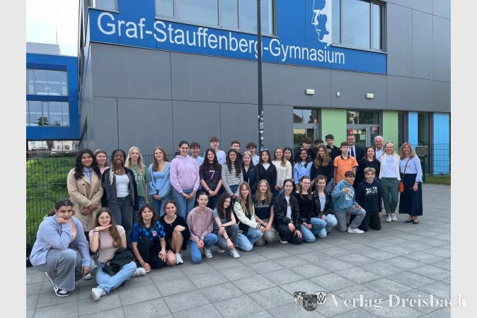 Deutsche und französische Schülerinnen und Schüler beim Austausch am Graf-Stauffenberg-Gymnasium.