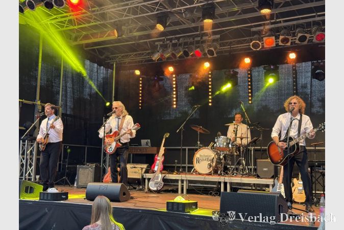 Die "Beatles Revival Band" gibt es bereits seit 1976. Die aktuelle Besetzung rockte gekonnt den Freizeitpark.