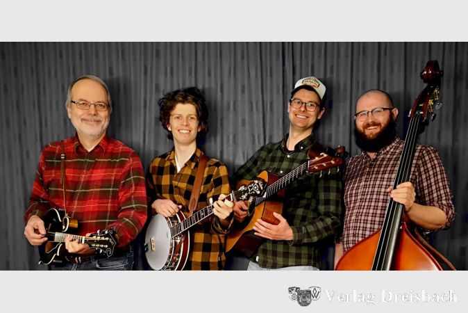 MAIN GRASS spielen seit 2022 feinste Bluegrass Music.
