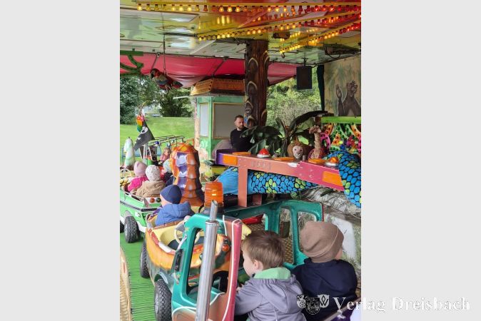 Los ging sie dann, die rasante Rundfahrt!