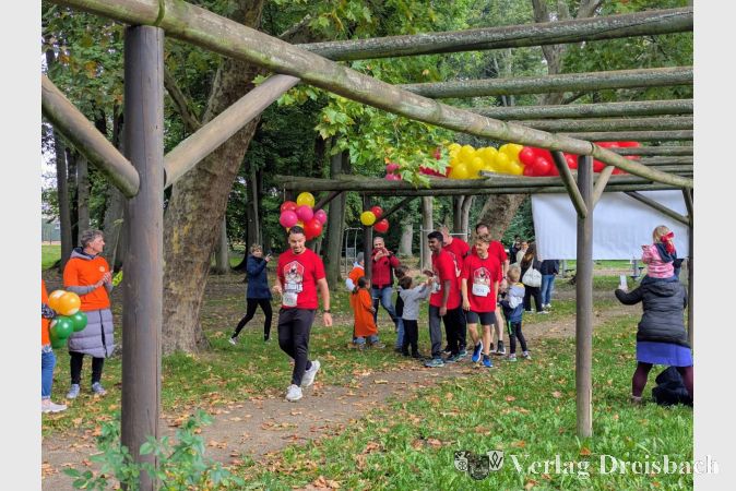 Zieleinlauf beim Firmenlauf am Sonntag, 28. September.