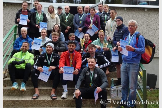 Bei der zweiten Ausgabe des DJK-Triathlons stieg die Teilnehmerzahl auf von 14 auf 27 deutlich an.