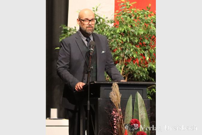 Der Bürgermeister der Partnerstadt Pyskowice, der mit einer Delegation anlässlich des 20-jährigen Bestehens der Partnerschaft mit Flörsheim in der Stadt weilte, hielt in diesem Jahr die Ansprache.