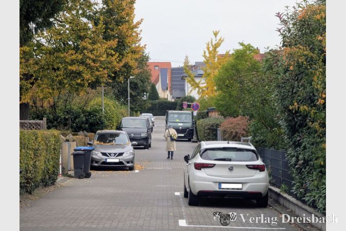 Die Windthorststraße ist nun vollständig verkehrsberuhigt. Parken ist jetzt auf beiden Seiten gestattet, jedoch nur in dafür markierten Flächen.