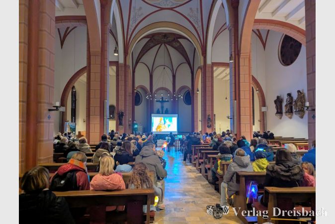 Andacht in St. Vitus vor dem Martinszug.