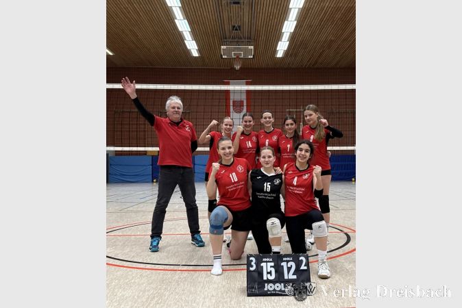 Die Damen 3 feiern zwei Siege beim Heimspieltag.