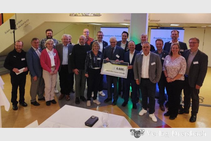 Spendenübergabe der Volksbank Main-Taunus Stiftung,