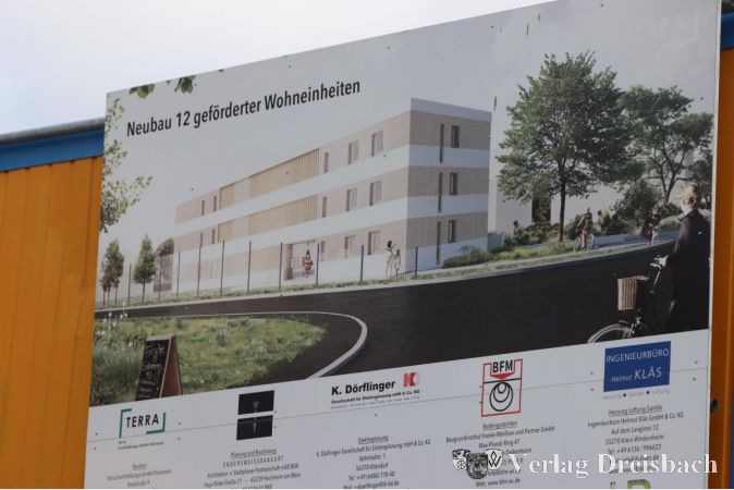 Wohnbauprojekte sollen künftig in Neubaugebieten mit Quoten für niedrige und mittlere Einkommen entstehen. Das zweite Kriterium zumindest erfüllt das Projekt, das die Terra gerade in der Riedstraße errichten lässt.