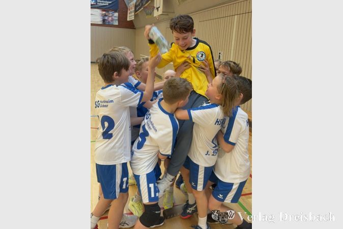 In allen drei Spielen glänzend aufgelegt: die Torhüter der HoWi-E-Jugend.